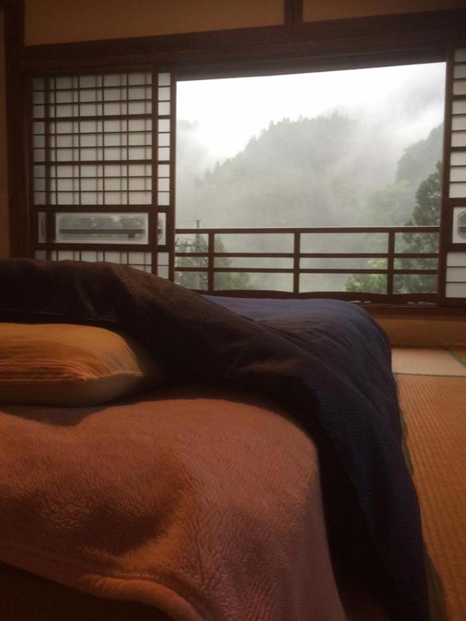 Guesthouse Nishiki Chichibu Buitenkant foto
